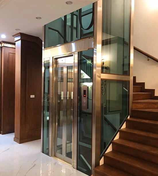 Nhà 5 tầng hiện đại - Thang máy gia đình