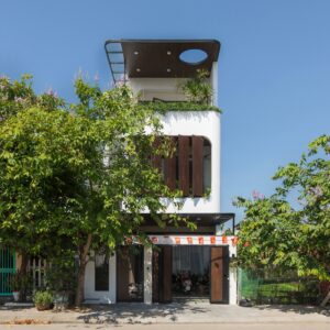 Read more about the article Vợ chồng Gen Z chi 3,5 tỷ hoàn thiện nhà ống 250 m2