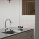 Xu hướng dùng nội thất inox trong thiết kế không gian hiện đại