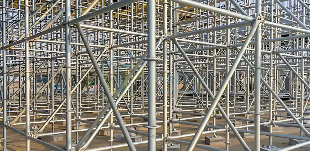 You are currently viewing Kỹ Thuật Gia Công & Lắp Dựng Ván Khuôn: Tiêu Chuẩn Hiện Đại Và Báo Giá 2026